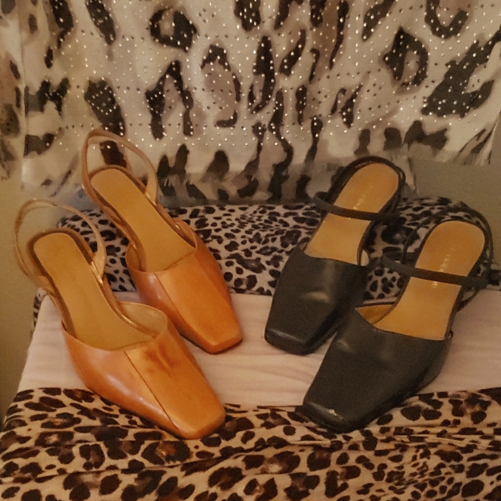 Two Liz Claiborne heels - Picture 1 of 16